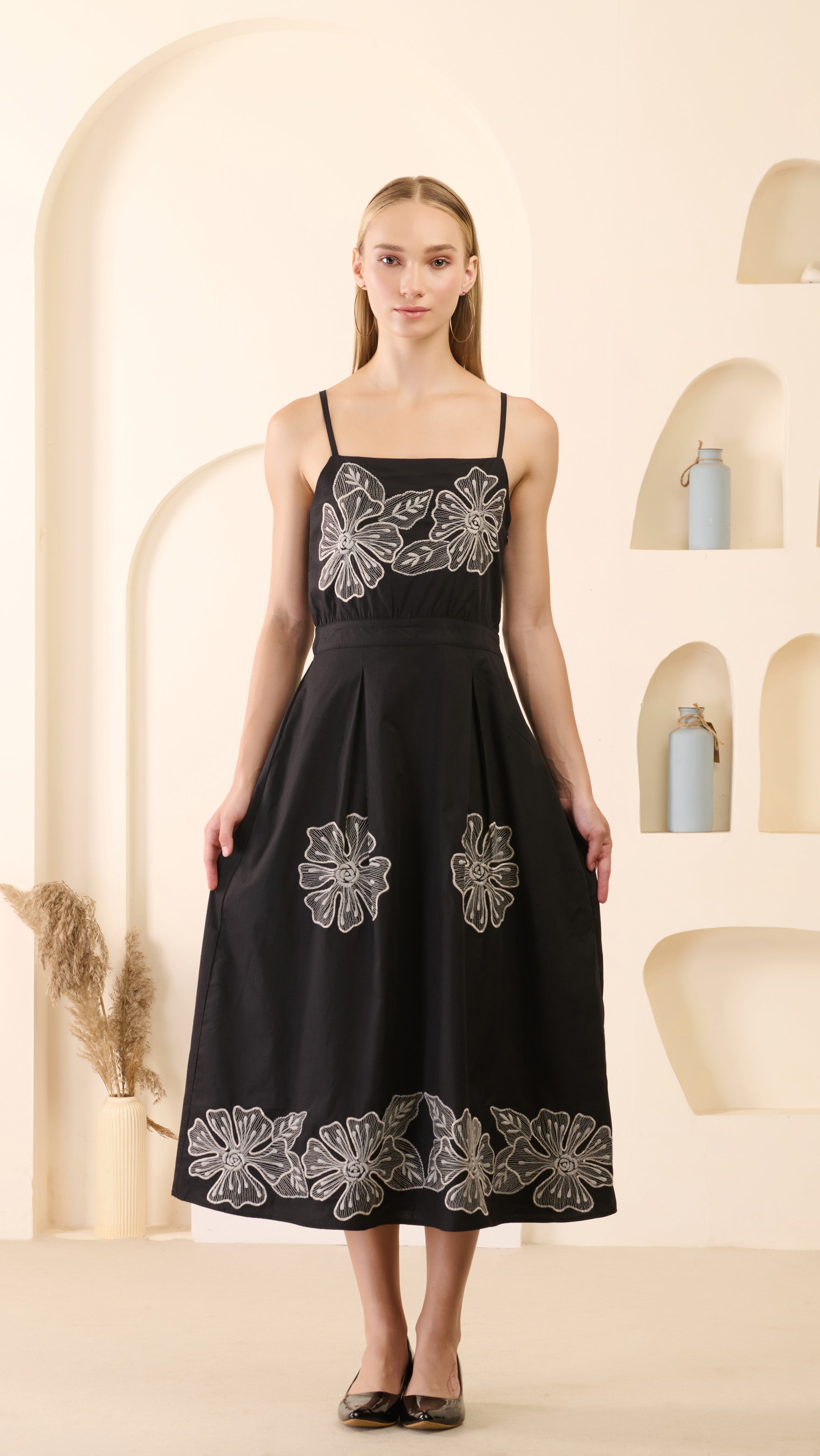 VELOURA DRESS
